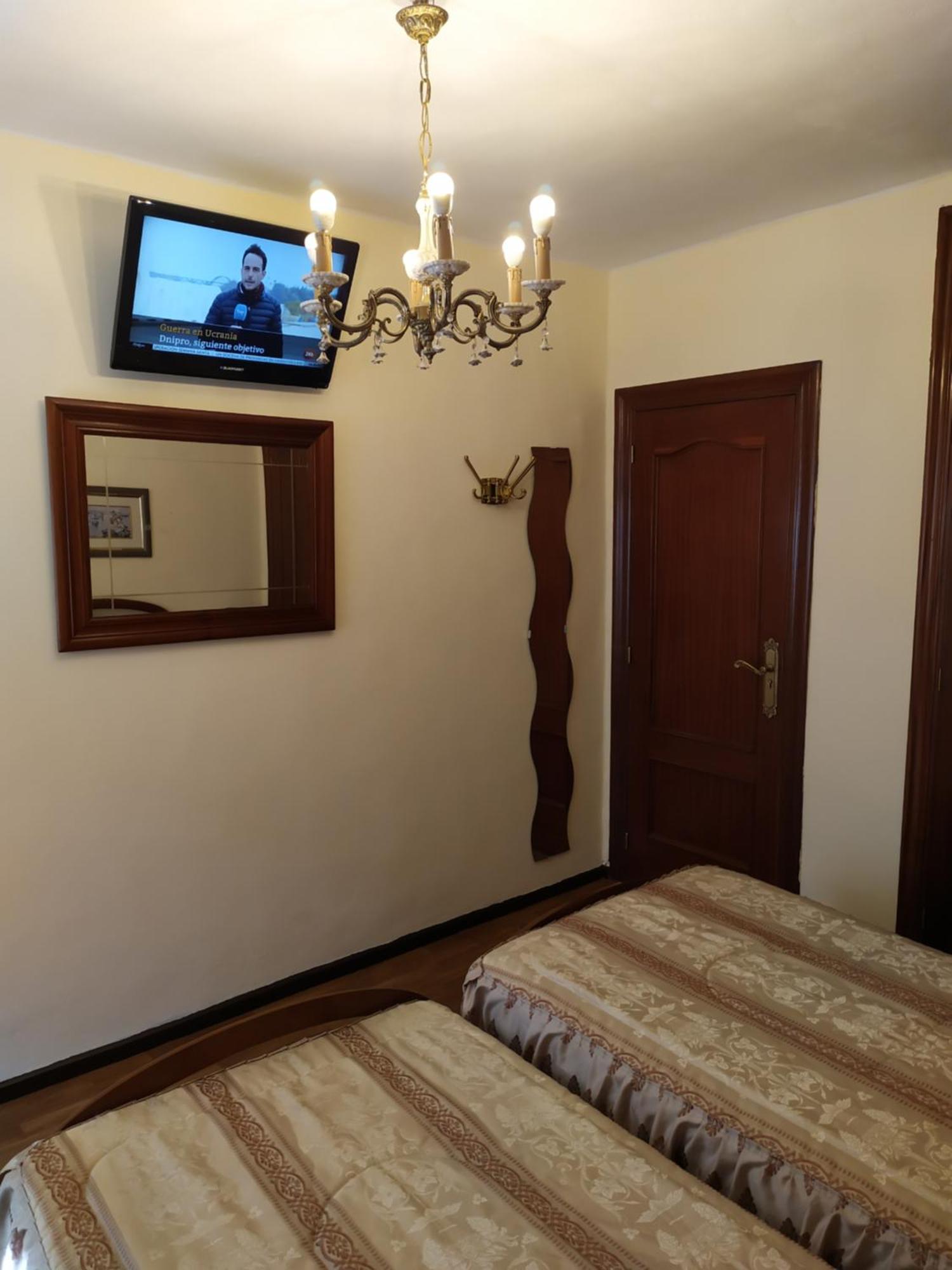 Habitacion Matrimonial Centro Ciudad Oviedo Eksteriør bilde